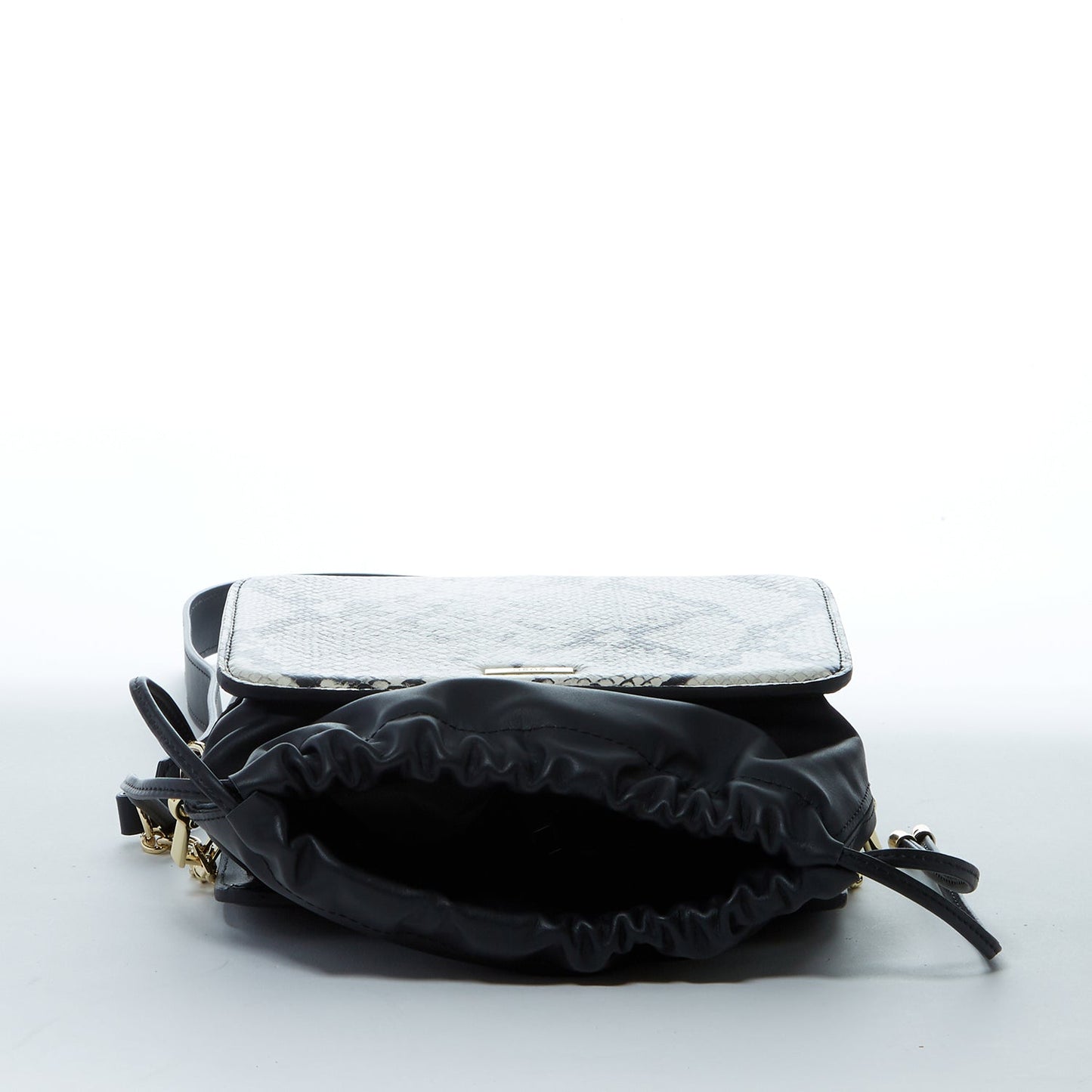SUSU Leather Bucket Bag Black Purse Snakeskin Drawstring Design Medium Size Bag